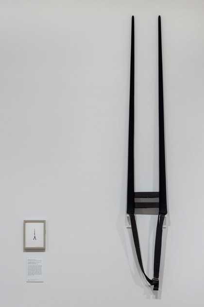 Rebecca Horn, installation view showing Moveable Shoulder Extensions 1971 alongside the performance still (fig.4) at Tate Modern 2016