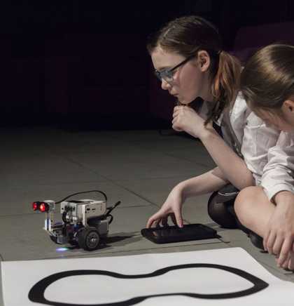 Tate Liverpool Members Robot Workshop