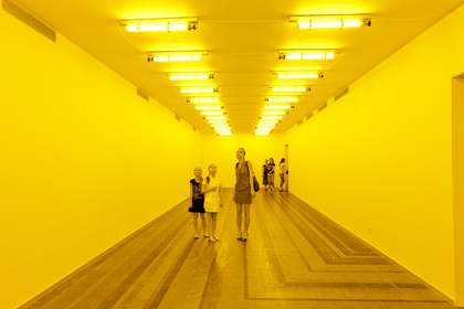 Families in yellow room