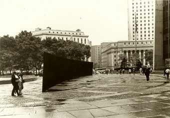 Lost Art: Richard Serra - Tilted Arc as seen from the side