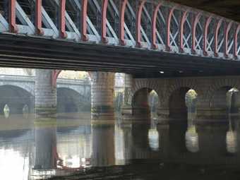 Susan Philipsz, LOWLANDS 2008 / 2010, Clyde Walkway, Glasgow