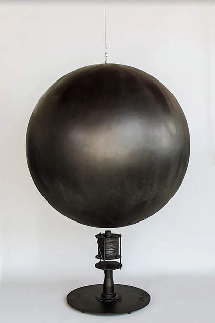 Takis Electromagnetic Sphere 1979 Takis Foundation © ADAGP, Paris and DACS, London 2019