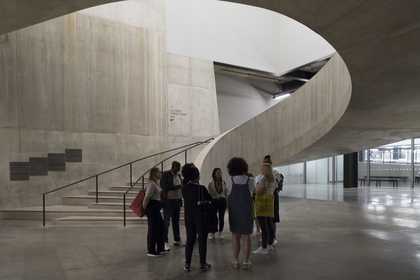 Photograph of 2019 Tate Intensive participants in Tate Modern