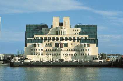 Image of the SIS Building