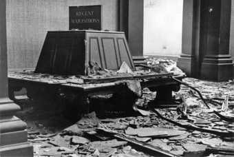 The gallery's roofing was destroyed in bomb attacks in 1940