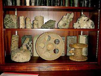 Display of found objects, Tate Thames Dig, 1999