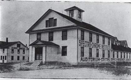 The Spectro Chrome Institute Malage New Jersey 1933.
