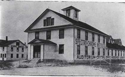 The Spectro Chrome Institute Malage New Jersey 1933.