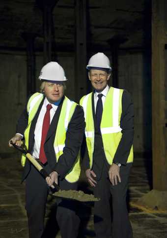 Boris Johnson and Nicolas Serota holding a spade