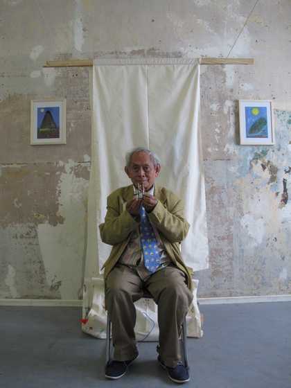 David Medalla with A Stitch in Time, another vacant space, Berlin, 2012