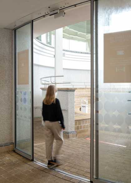 Automatic glass doors to Tate St ives.