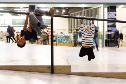 Photograph of children in the Turbine Hall at Tate Modern