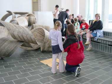Twisty Word sculpture activity © Tate