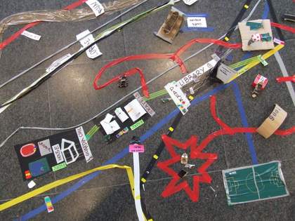 TG Online Gallery Collective experiences 8