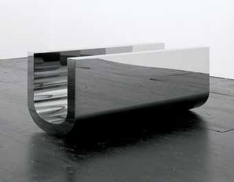 Wade Guyton U Sculpture 2005