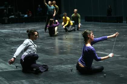William Forsythe, Nowhere and Everywhere at the Same Time 2009