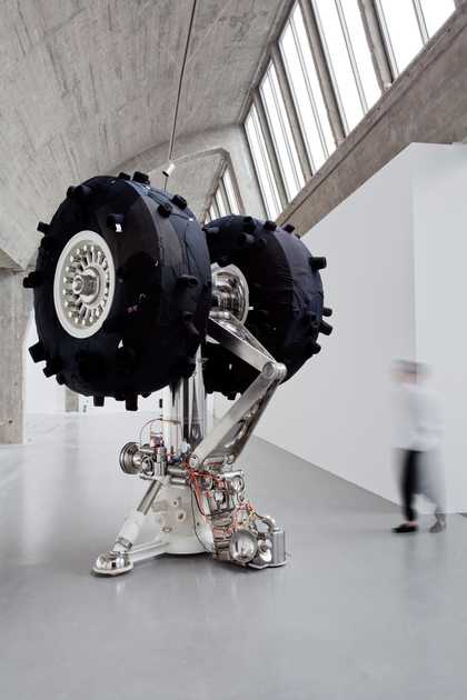Yin Xiuzhen, Nowhere to Land 2012